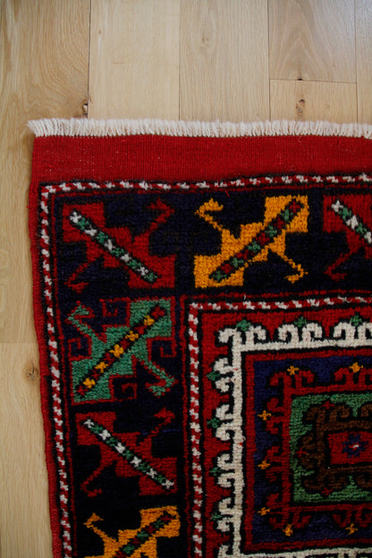 Handmade Vintage Turkish Medium Rug 4' X 6'4"
