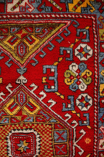 Handmade Vintage Turkish Medium Rug 3'9" X 6'1"