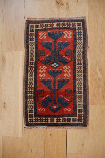 Handmade Vintage Turkish Mini Rug 1'2" X 2'1"