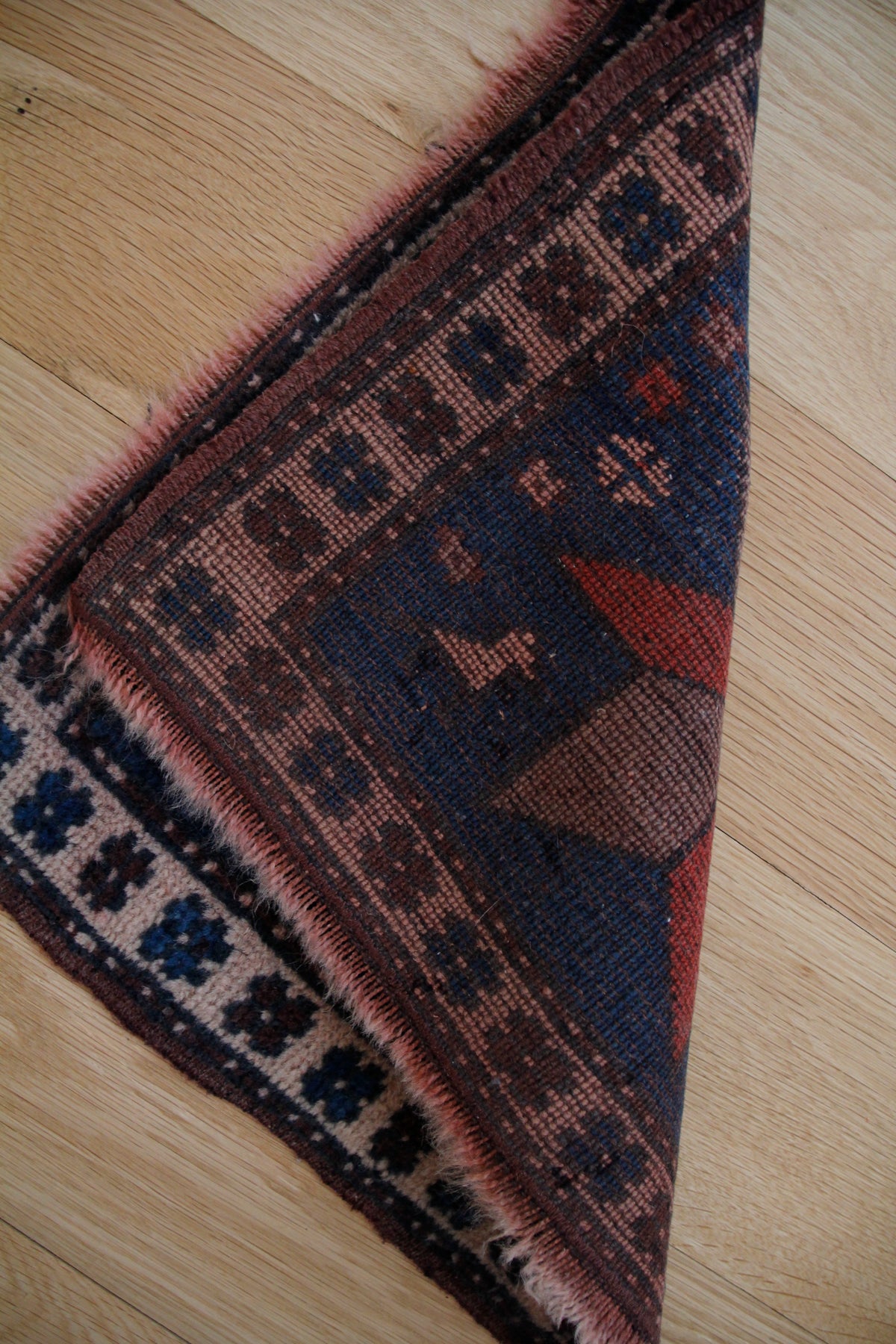 Handmade Vintage Turkish Mini Rug 1'2" X 1'3"