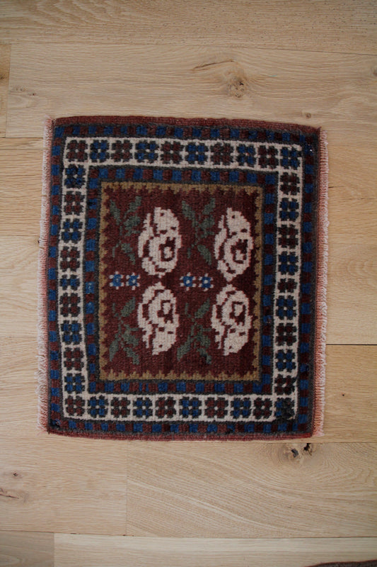 Handmade Vintage Turkish Mini Rug 1'2" X 1'4"
