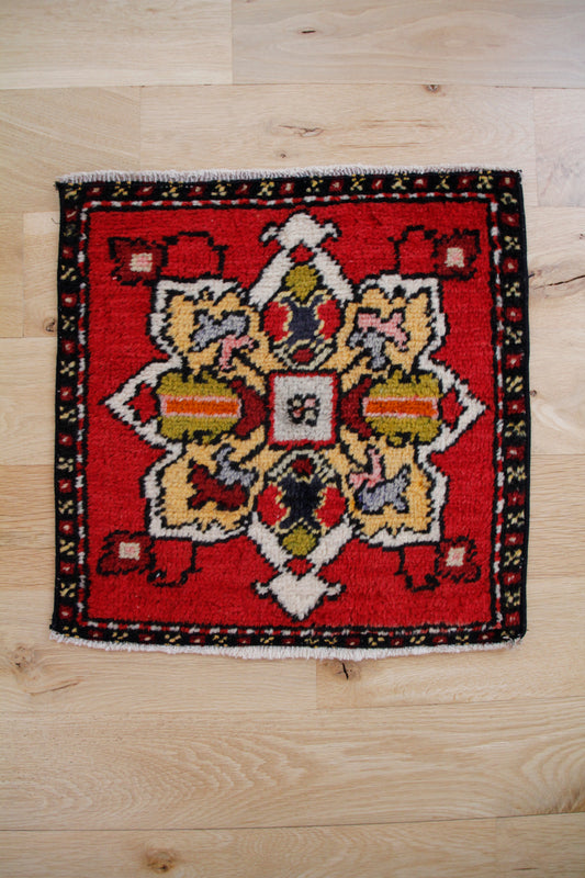 Handmade Vintage Turkish Mini Rug 1'6" X 1'7"