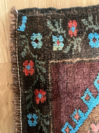 Handmade Vintage Turkish Entryway Rug 1'8" X 3'8"