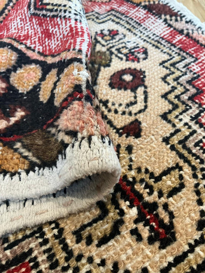Handmade Vintage Turkish Entryway Rug 1'7" X 2'5"