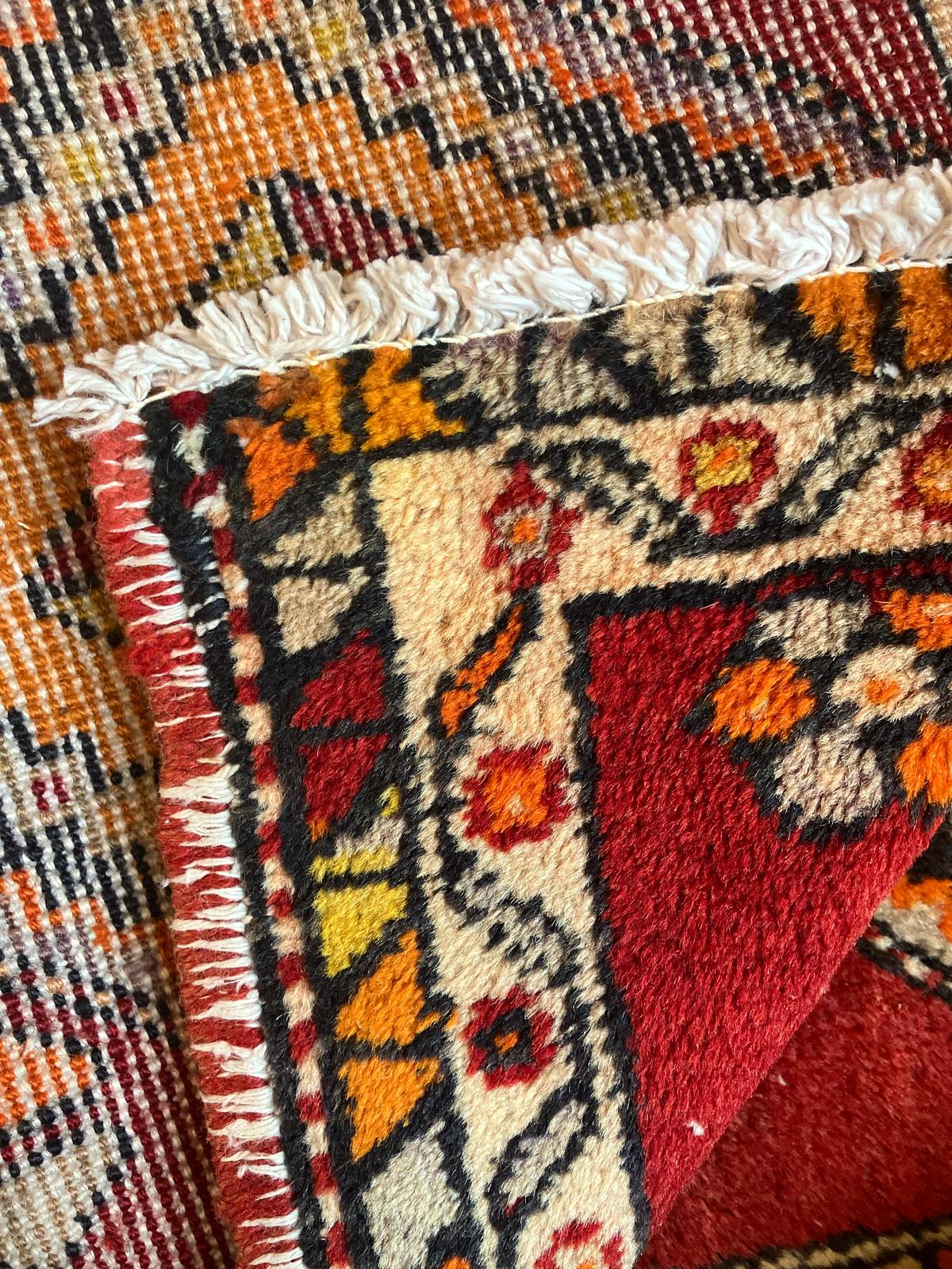 Handmade Vintage Turkish Entryway Rug 1'7" X 3'2"