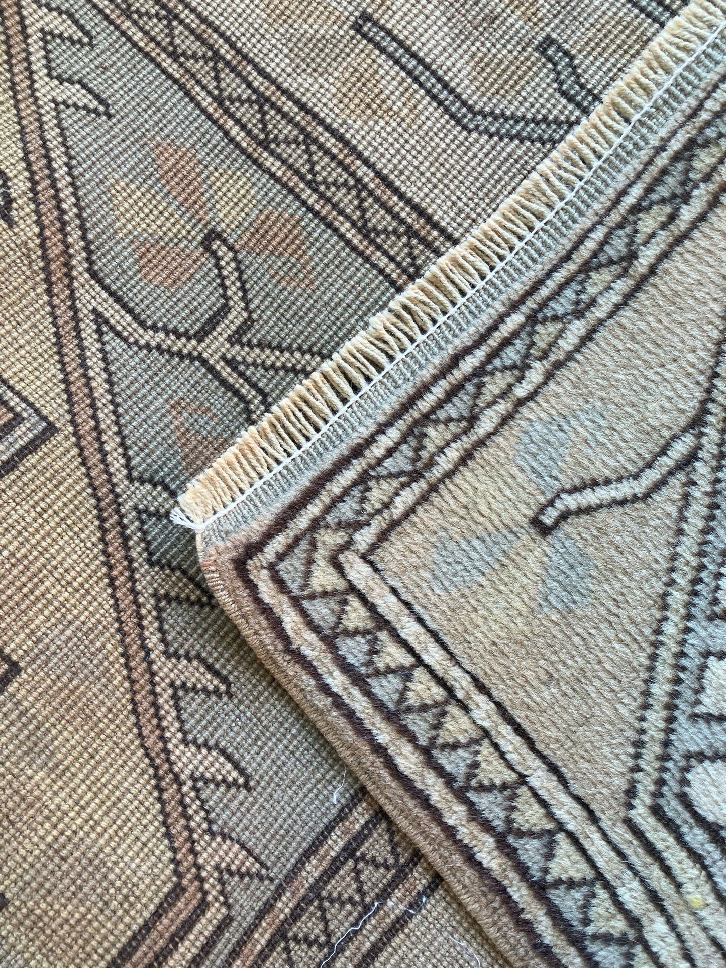 Handmade Vintage Turkish Medium Rug 5'3" X 7'9"