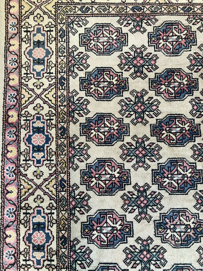 Handmade Vintage Turkoman Medium Rug 5'2" X 8'