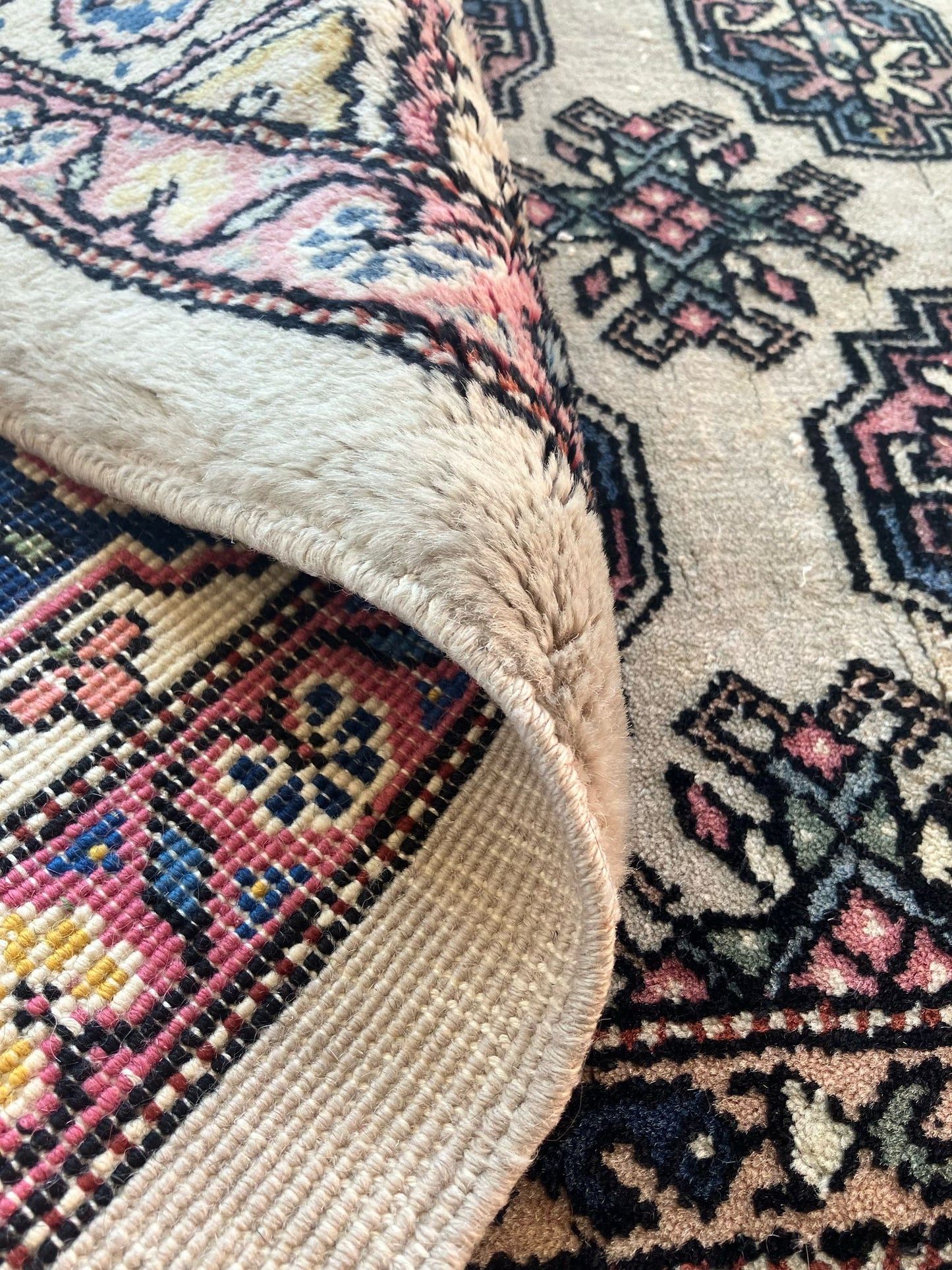Handmade Vintage Turkoman Medium Rug 5'2" X 8'