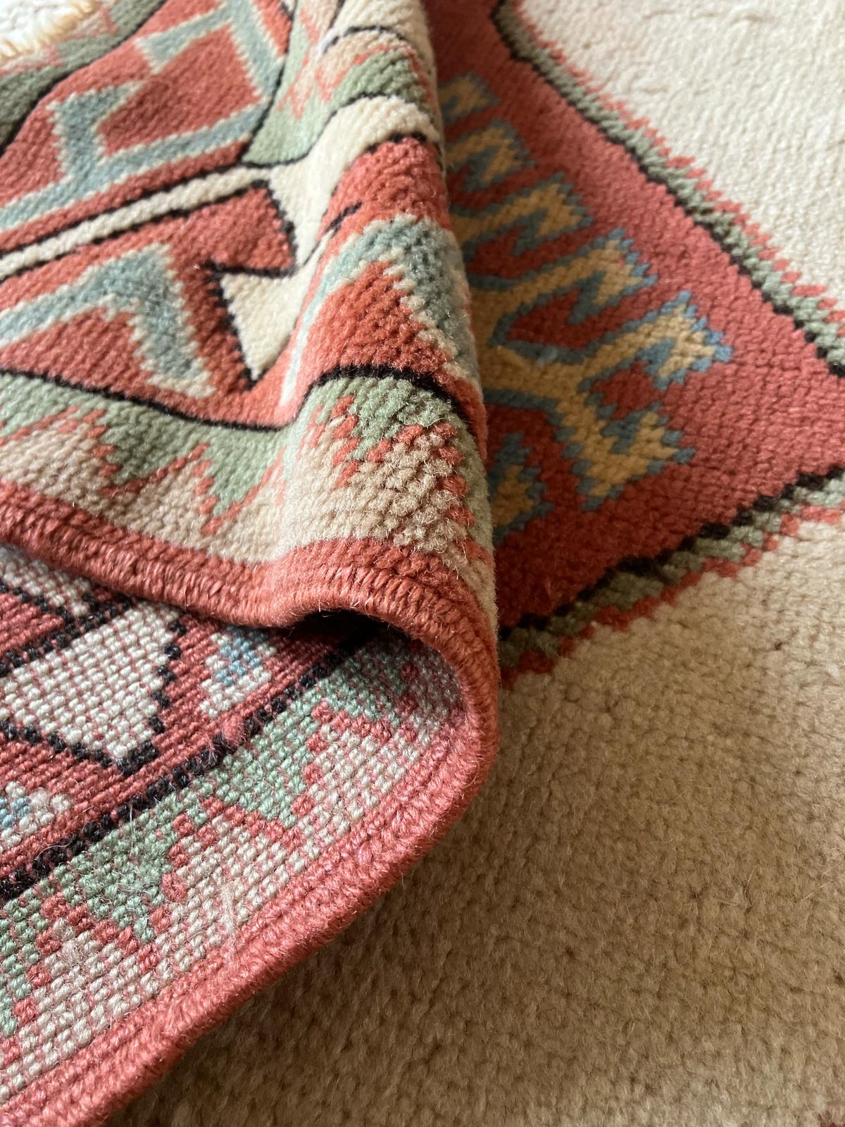 Handmade Vintage Turkish Small Rug 2'11" X 4'8"